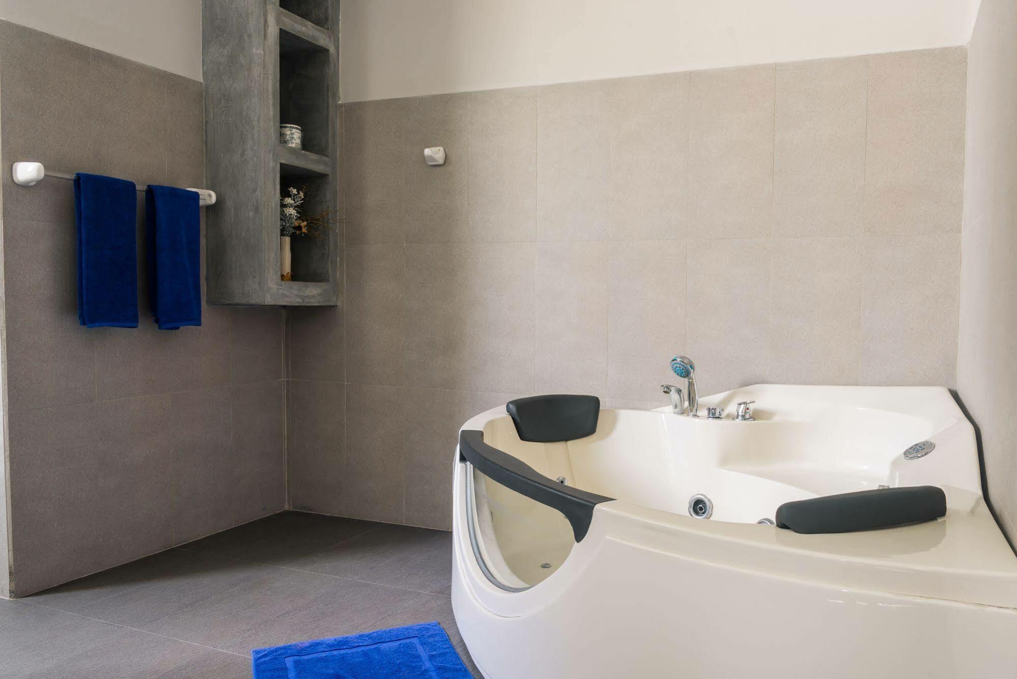 Neptune Eco Villas Велигама Экстерьер фото